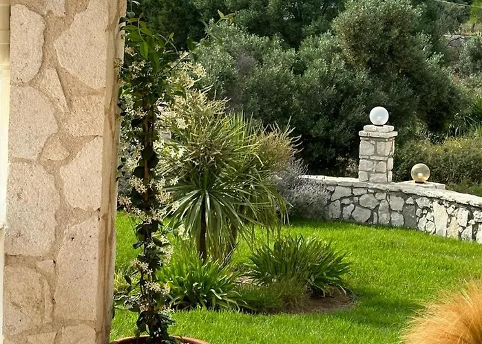 Loukas Casa de Férias *